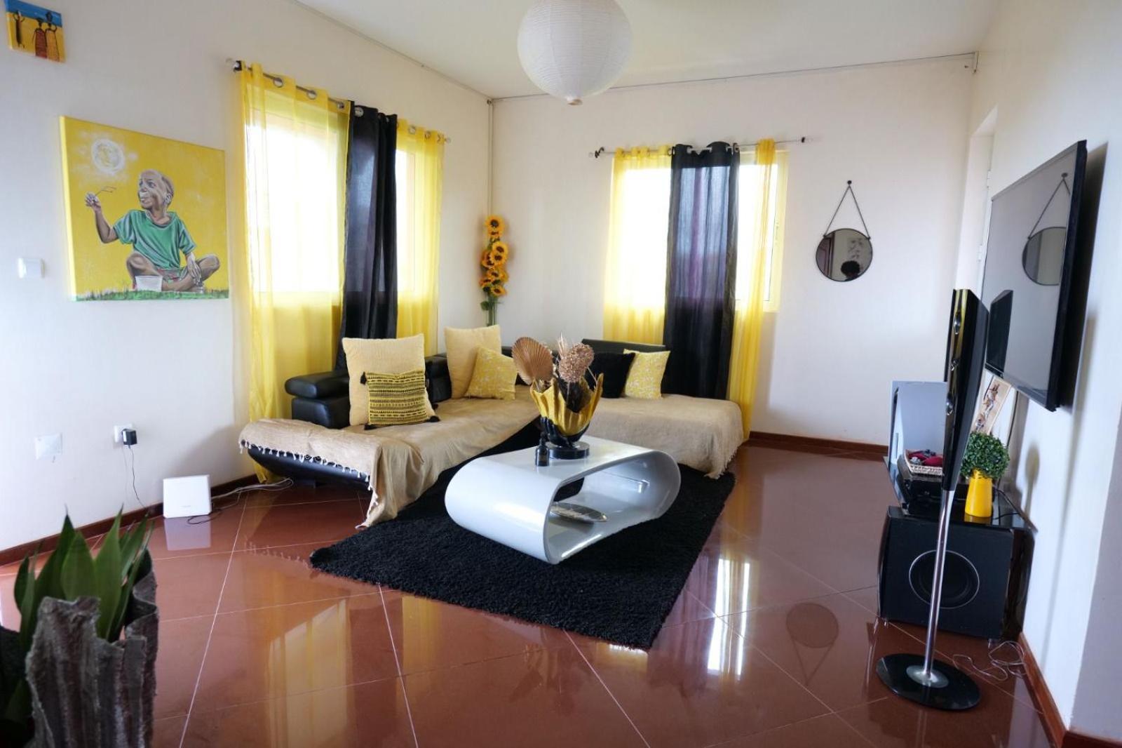 Tarrafal House Extérieur photo